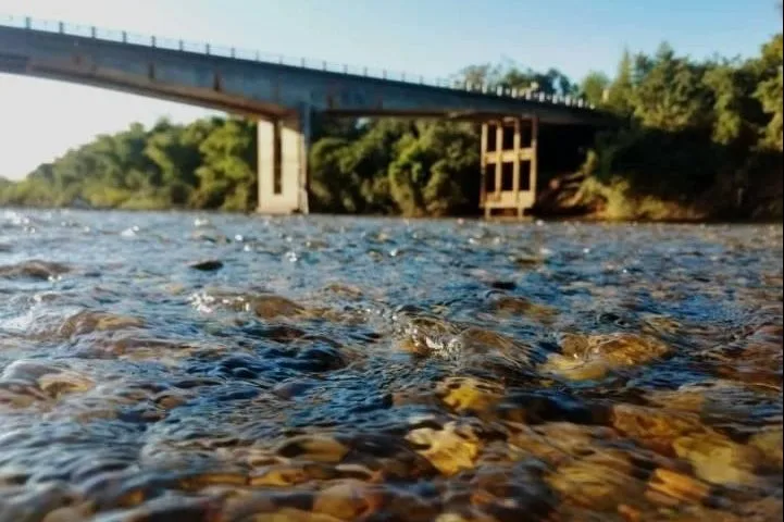 Distrito é banhado pelo piscoso Rio Miranda - Foto: Divulgação/Agesul