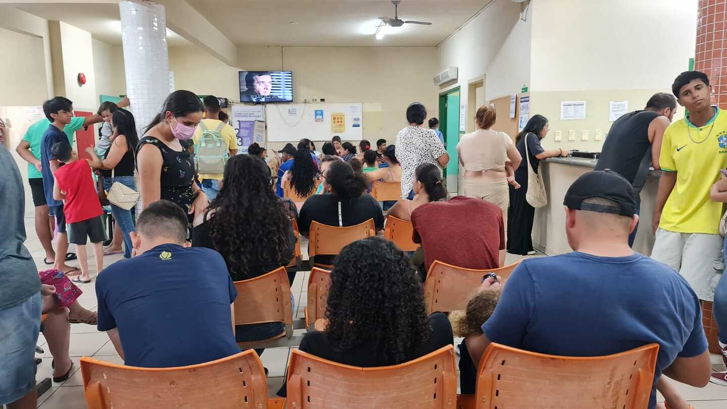 UPAs estão sobrecarregadas por conta do aumento de síndromes respiratórias na Capital - Foto: Isabela Duarte/CBN CG