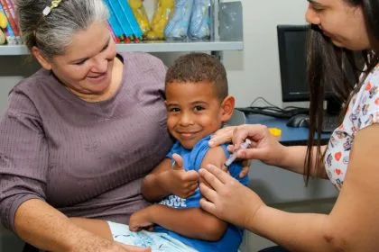 A ideia é atualizar a caderneta de crianças e adolescentes, menores de 15 anos. - Foto: Divulgação/Assessoria