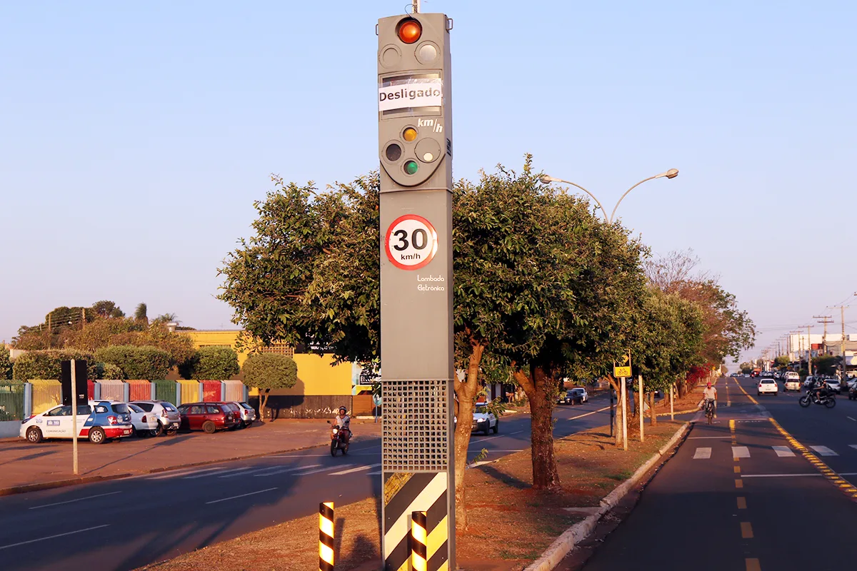 Lombadas eletrônicas foram desativadas em 2019. - Foto: Arquivo/JPNews