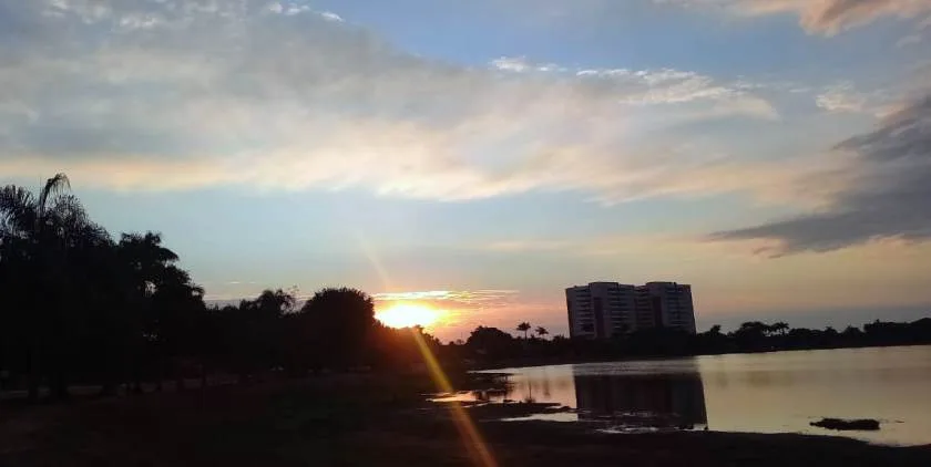 As temperaturas baixas vão permanecer neste fim de semana, com temperatura mínima entre 14°C e 15°C. - Foto: Alfredo Neto/JPNews