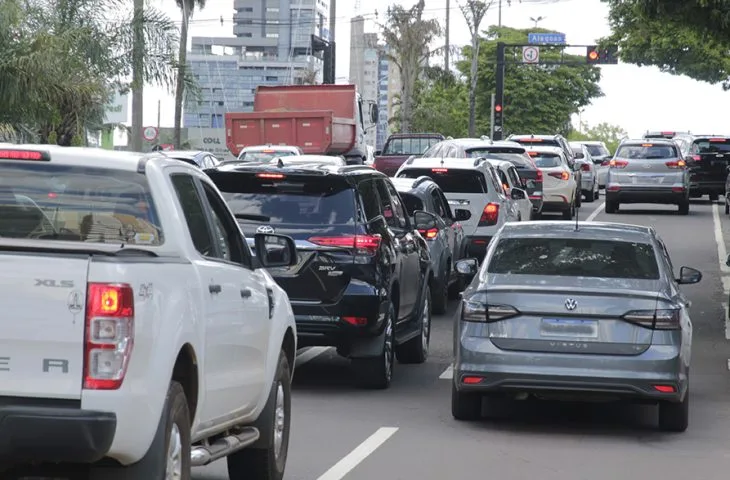 Neste ano, taxas em atraso serão enviados como dívida ativa para a PGE - Foto: Rachid Waqued/ Governo do Estado