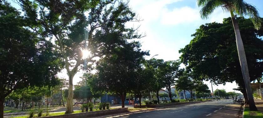 Céu ensolarado em Três Lagoas. - Foto: Alfredo Neto/JPNews