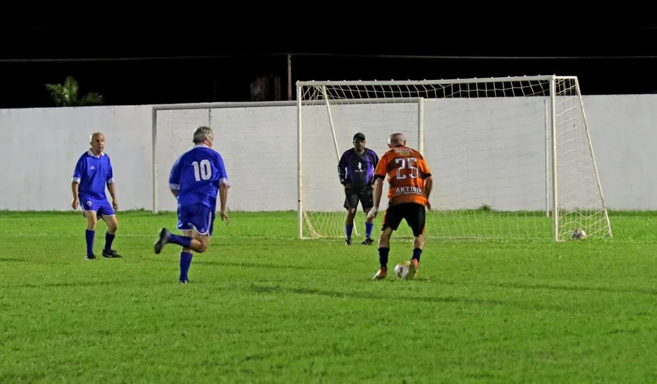 Campeonato inédito conseguiu reunir a velha guarda do futebol três-lagoense - Divulgação