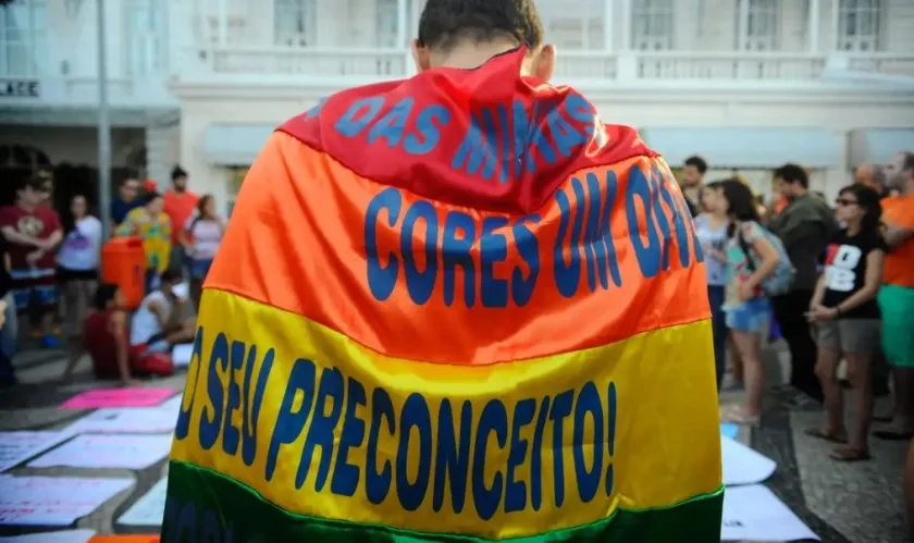 O mês de maio é marcado por campanhas de combate à LGBTfobia em todo o país. - Foto: Reprodução/Agência Brasil