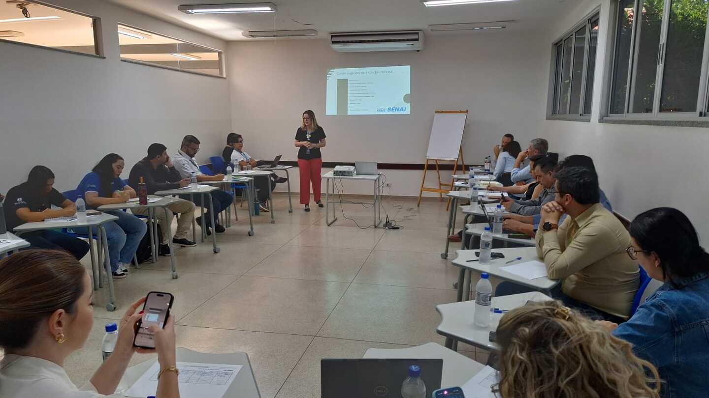 Debate reuniu gestores de empresas do setor do eucalipto para encontrar soluções para captação e qualificação de mão de obra - Foto: Divulgação/assessoria