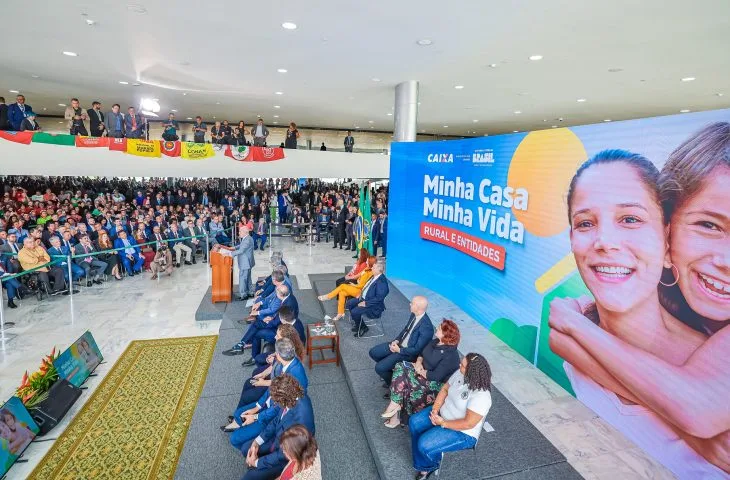 Governo Federal e Estado firmam parceria para atender famílias de baixa renda - Foto: Ricardo Stuckert /PR