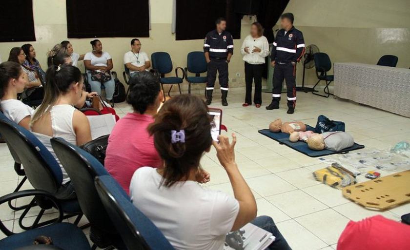 Um dos cursos oferecidos é o de 'Noções de Primeiros Socorros'. - Foto: Divulgação/Assessoria