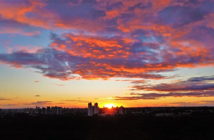 Na capital, as mínimas podem ser entre 20°C e 24°C e máximas entre 35°C e 37°C - Divulgação/Governo de MS