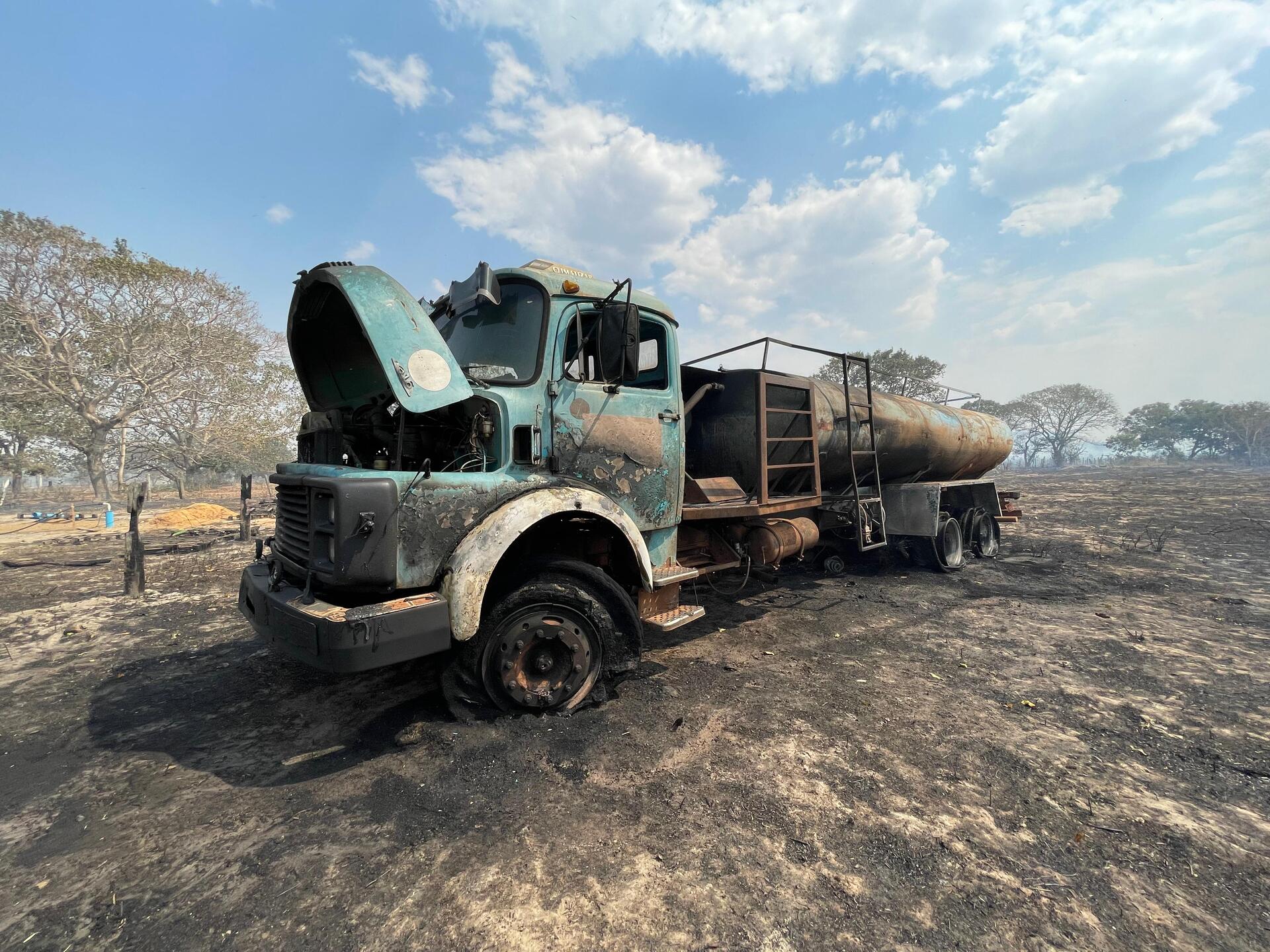 Focos de incêndio de grandes proporções foram registrados, nesta sexta-feira (23). - Foto: Alfredo Neto/JPNews