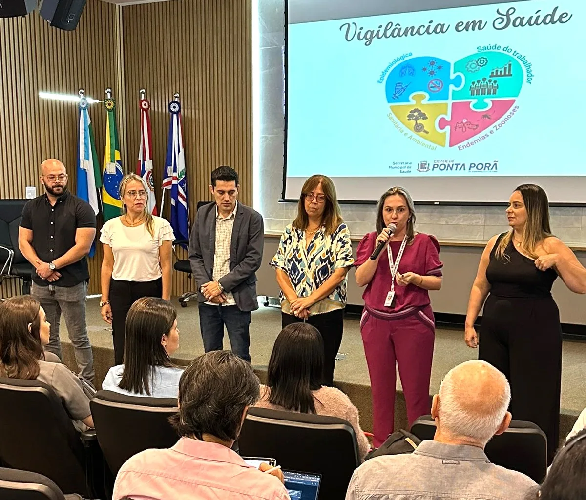 Encontro reuniu autoridades de saúde dos dois lados da fronteira - Foto:Divulgação/ Assecom