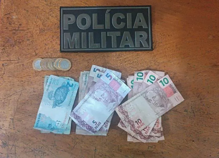 Polícia Militar prende homem em flagrante suspeito de furtar sorveteria no centro de Três Lagoas. - Foto: Reprodução/Polícia Militar