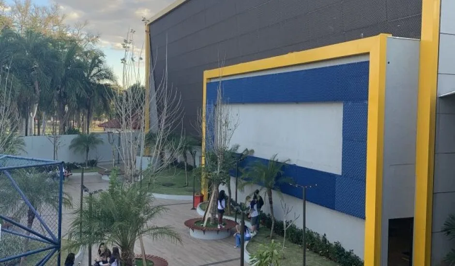 Escola fica na rua Anhanduí, 200, Centro de Campo Grande - Foto: Reprodução/ Sesc