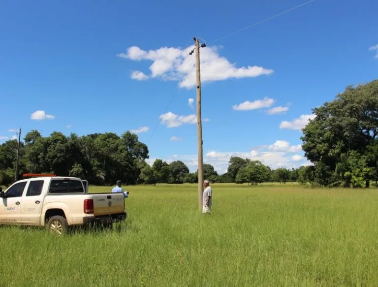 Ação visa diminuir possíveis danos causados pelo fogo devido a problemas na rede elétrica - Foto: Reprodução/Agems