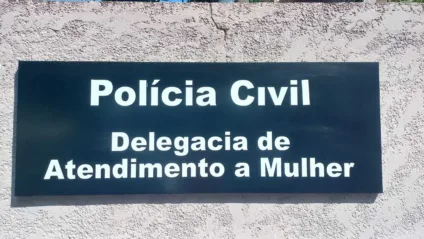 Vítima afirmou que não chamou a PM para o suspeito por não querer expô-lo na frente do filho, que considera o ex-padrasto como pai. - Foto: Arquivo/JPNews