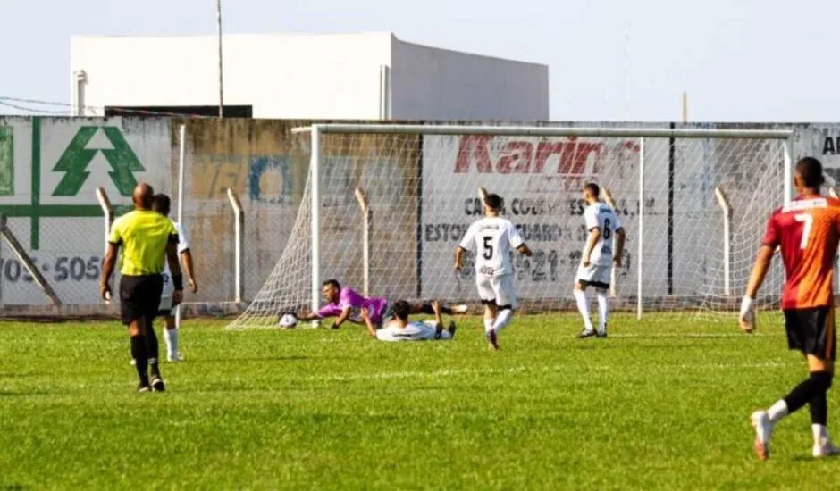 O Misto Esporte Clube de Três Lagoas não conseguiu patrocinador master e anunciou desistência do campeonato. - Foto: Arquivo/JPNews