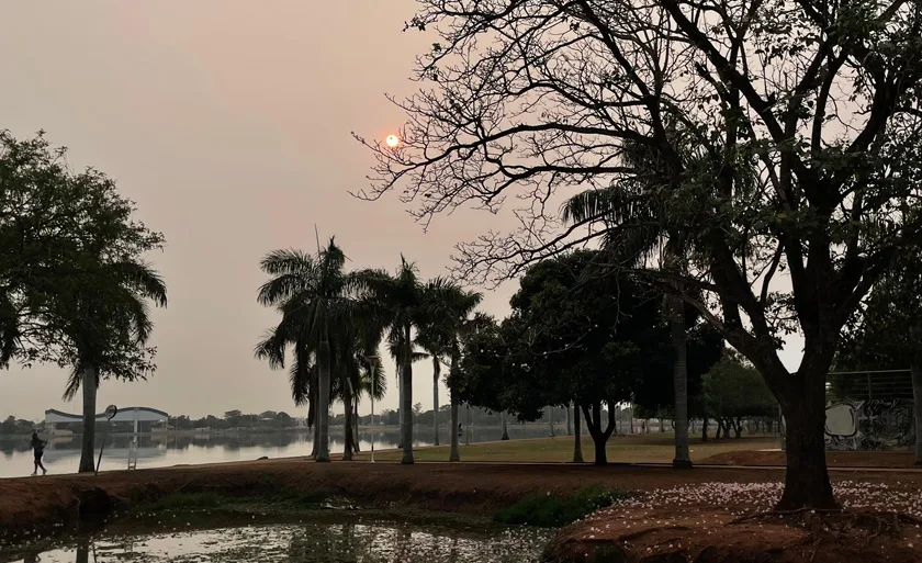 Céu amanheceu com muita fumaça - Foto: Alfredo Neto/RCN67