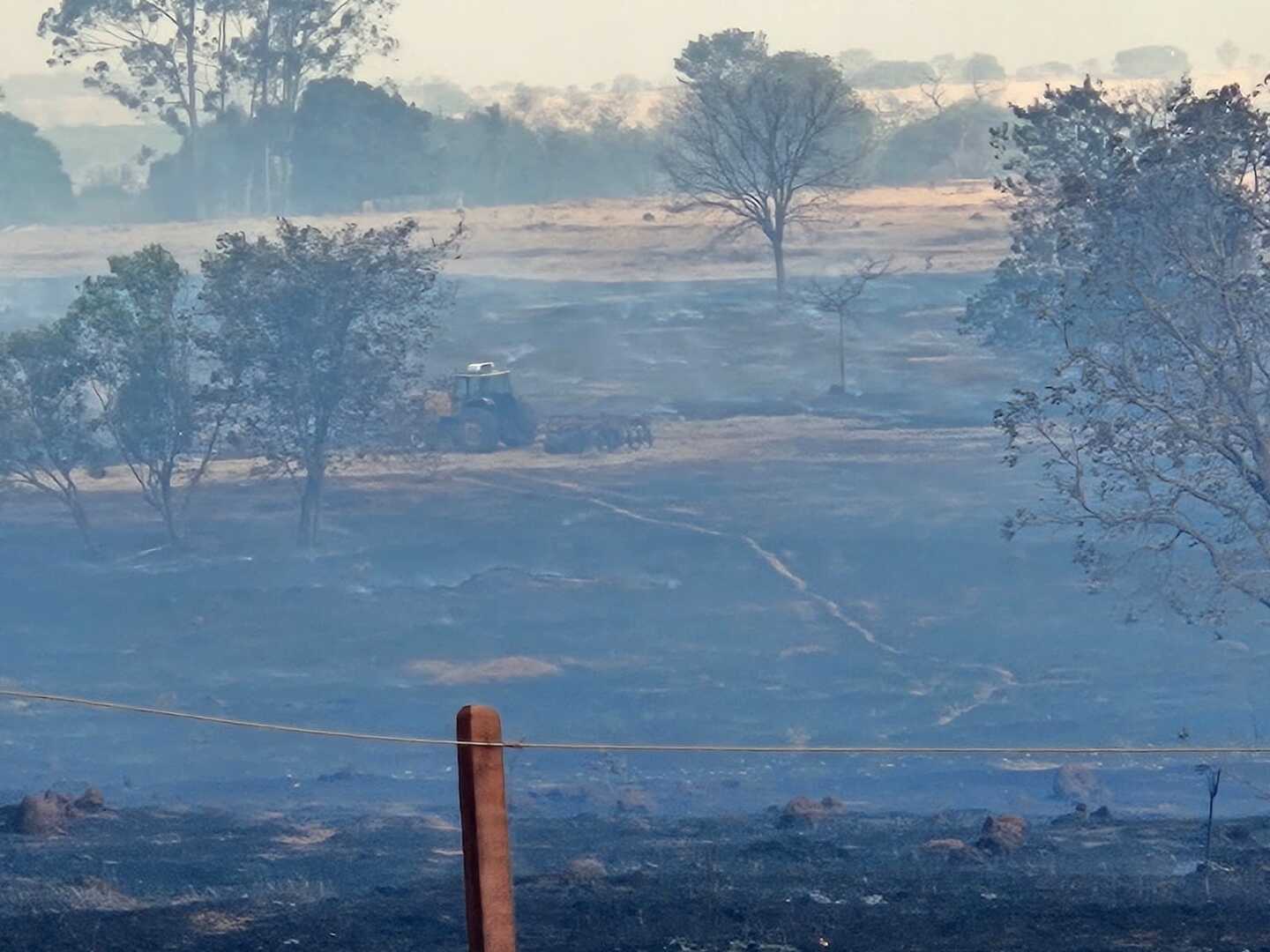 Diversas regiões da zona rural foram atingidas pelo fogo - REDES SOCIAIS