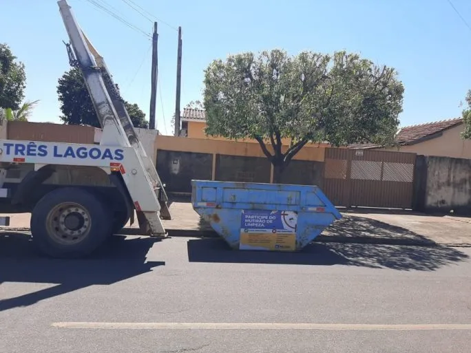 O objetivo é eliminar criadouros de vetores de doenças relacionadas a arboviroses, leishmaniose e escorpiões. - Foto: Divulgação/Prefeitura de Três Lagoas