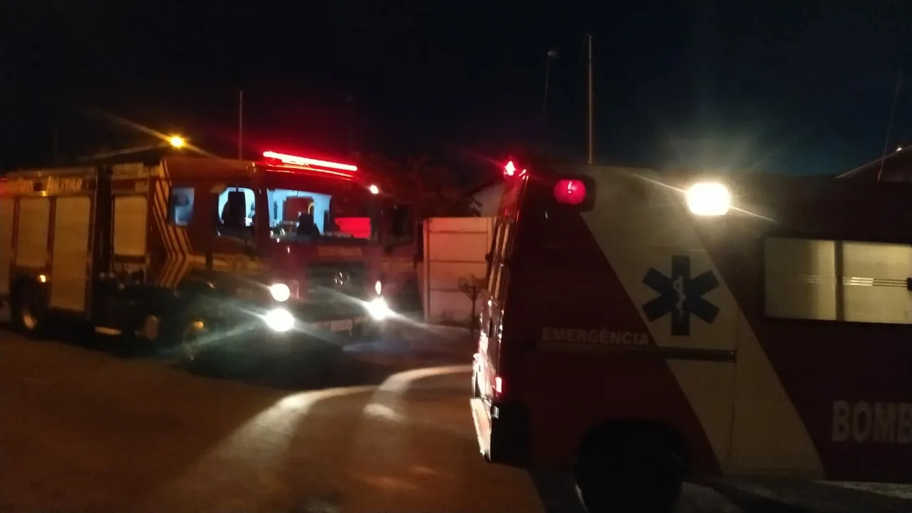 O acidente ocorreu na madrugada deste sábado (10), na Rua Theódulo Mendes Malheiros - Arquivo - RCN 67