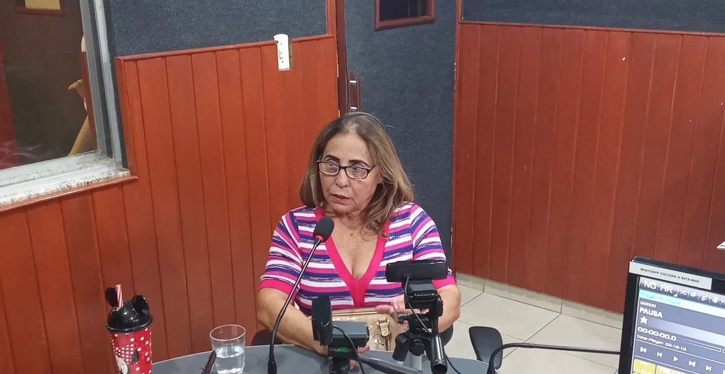 Candidata do PT, Professora Elenita disputa Prefeitura de Paranaíba - Luciano Oliveira - RCN67