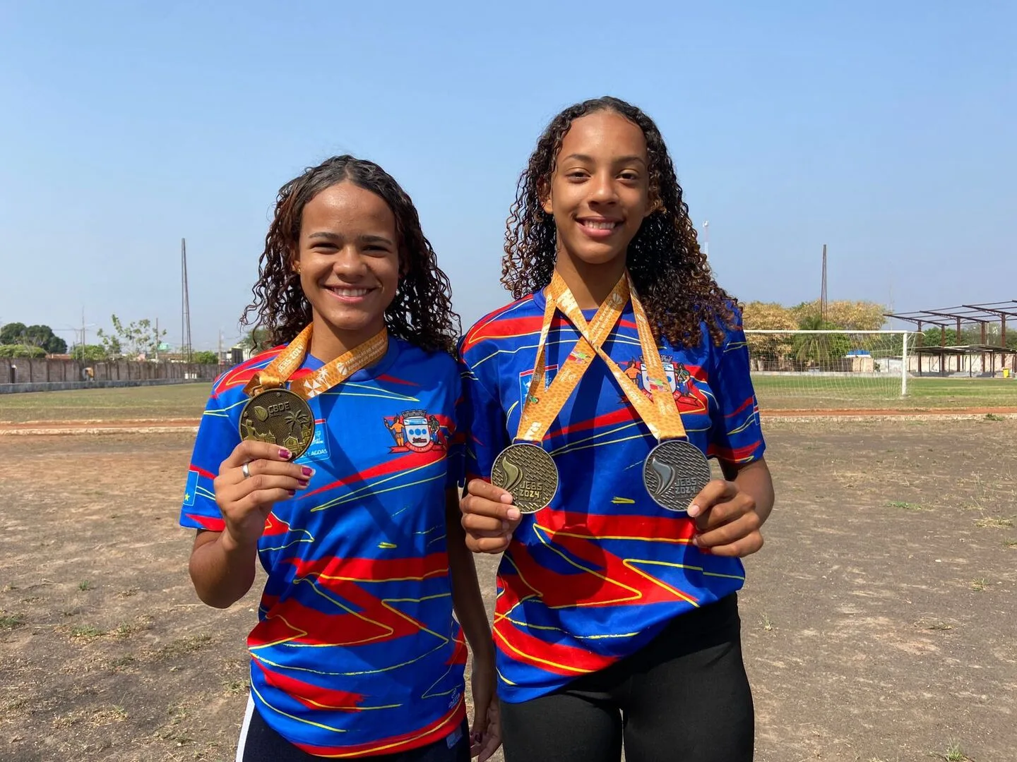 Júlia Rebeca e Maria Eduarda brilharam nos Jogos Escolares Brasileiros em Recife - Israel Espindola/RCN67