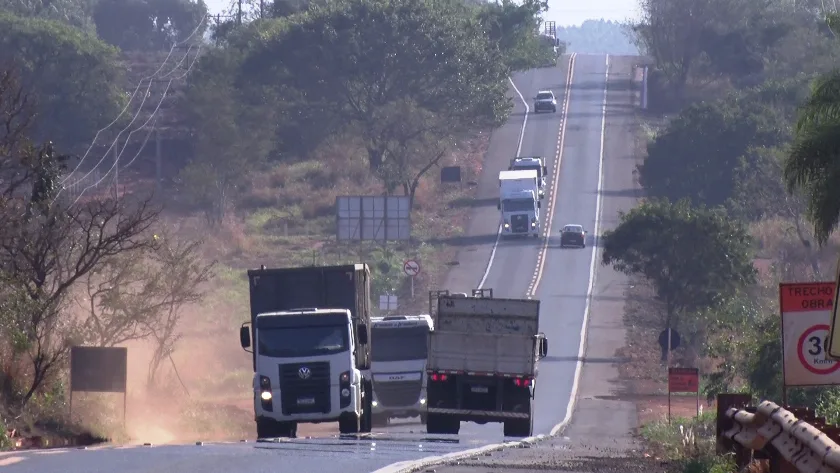 Motoristas criticam decisão do governo de MS sobre a BR-262 - Foto: Reprodução/TVC