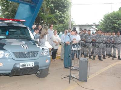 Viaturas foram entregues na manhã desta quarta-feira -