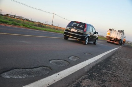 Projeto prevê ampliação dos acostamentos da rodovia -