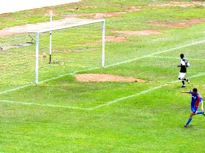 Artilheiros marcaram 25 gols em dez jogos -