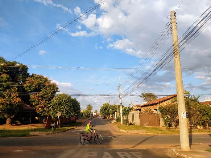 Três Lagoas amanhece ensolarada e semana promete ser de temperaturas mais baixas - Danielle Leduc/JPNEWS Três Lagoas amanhece ensolarada e semana promete ser de temperaturas mais baixas - Danielle Leduc/JPNEWS
