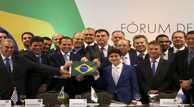 Fórum de governadores, em Brasília (DF), teve a presença de Jair Bolsonaro (PSL) - Marcelo Camargo/Agência Brasil