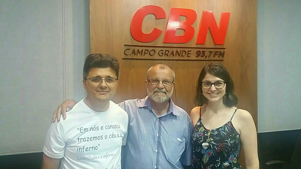 Da esquerda para a direita: Napoleão Dourado, João Rosa e Marcela Albres (assessora) - Dayanne Faquetti/CBN