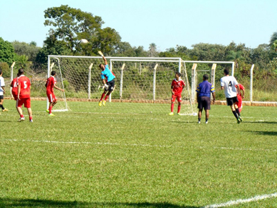 Juventude e Juventude Arapuá voltam a campo amanhã -