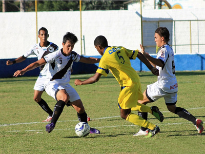 Garotada do Misto sub-18 lutou muito para conquistar a vitória, segundo o treinador -