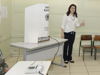 Simone é eleita senadora com 52,90% dos votos