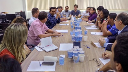 Vereadores e secretários municipais de Três Lagoas se reuniram na manhã desta segunda-feira - Divulgação/assessoria Vereadores e secretários municipais de Três Lagoas se reuniram na manhã desta segunda-feira - Divulgação/assessoria