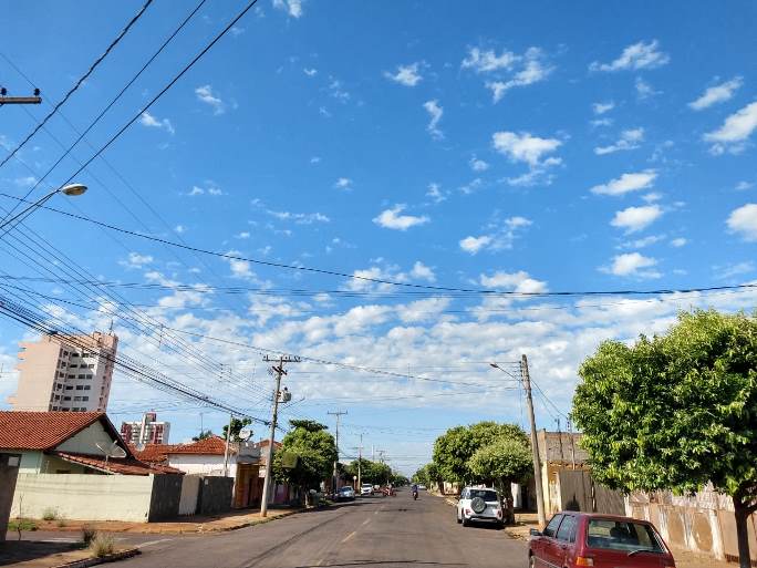 Temperatura mínima será de 25ºC nesta terça-feira e sol deve prevalecer - Danielle Leduc/JPNews Temperatura mínima será de 25ºC nesta terça-feira e sol deve prevalecer - Danielle Leduc/JPNews