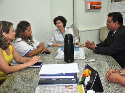 São quatro titulares e quatro suplentes, representando as Secretarias Municipais de Saúde, Esportes, Assistência Social e Educação e Cultura. E o mesmo número de titulares e suplentes, como representantes não-governamentais. - Divulgação