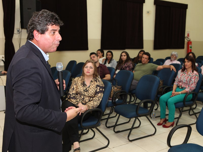 Secretário estadual de Cultura, Athayde Nery, esteve em Três Lagoas na manhã de ontem - Elias Dias