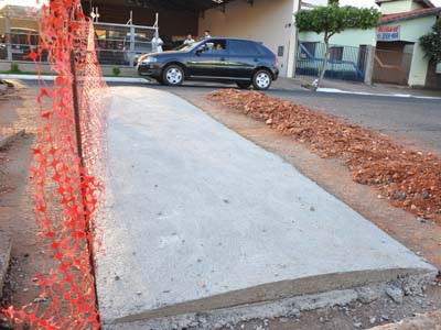 Essas lombadas estão sendo feitas a pedido da população -