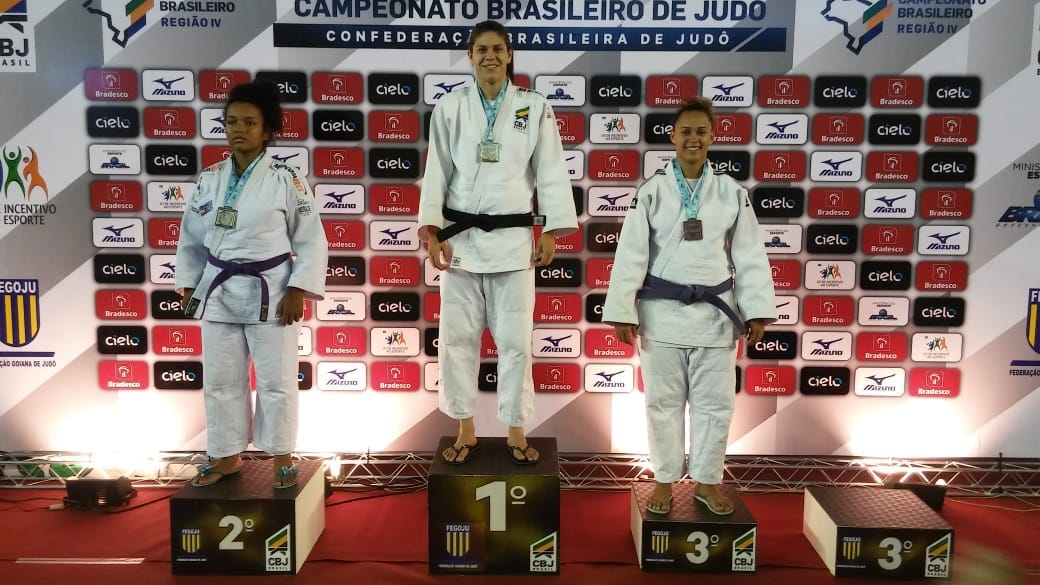 Camila se manteve no topo do ranking ao garantir a medalha de prata na Taça Brasil Sub 21 deste ano - Reprodução: Arquivo pessoal