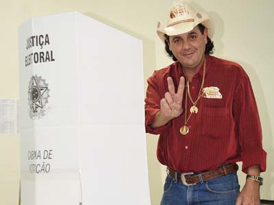 Guerreiro pode integrar ninho tucano -