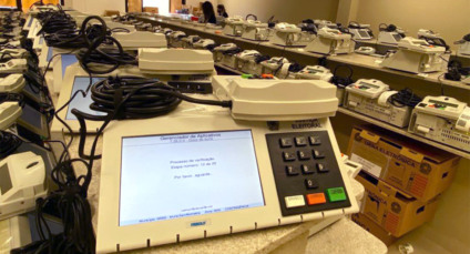 Serão 7.092 urnas eletrônicas distribuídas em todo Estado - Divulgação