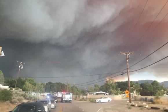 A iniciativa visa, entre outras coisas, limitar a emissão de gases do efeito estufa - Twitter LA County Fire PIO