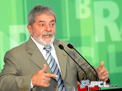 Presidente Luiz Inácio Lula da Silva sancionou as leis, quando em férias, na ilha Fernando de Noronha -