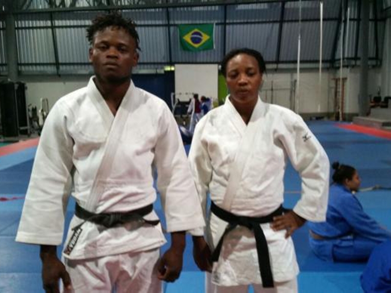 Os judocas refugiados Popole Misenga e Yolande Bukasa - Vinicius Lisboa/Agência Brasil Os judocas refugiados Popole Misenga e Yolande Bukasa - Vinicius Lisboa/Agência Brasil