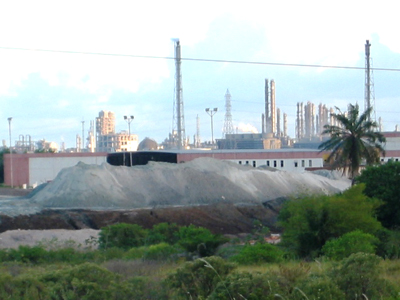 Pólo Petroquímico de Camaçari (BA), um dos locais onde a Petrobras já produz ureia -