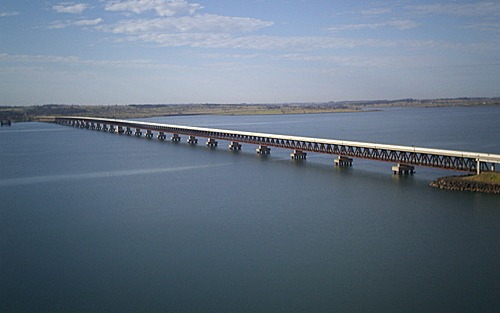 Ponte rodoferroviária de Aparecida do Taboado é liberada