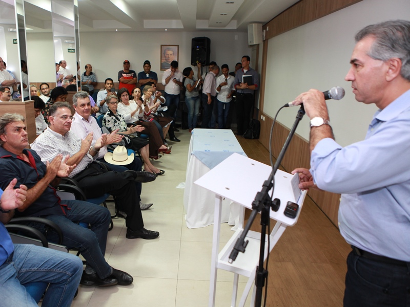 Reinaldo Azambuja informou que fábrica de fertilizantes pode ser retomada em breve - Elias Dias/JP